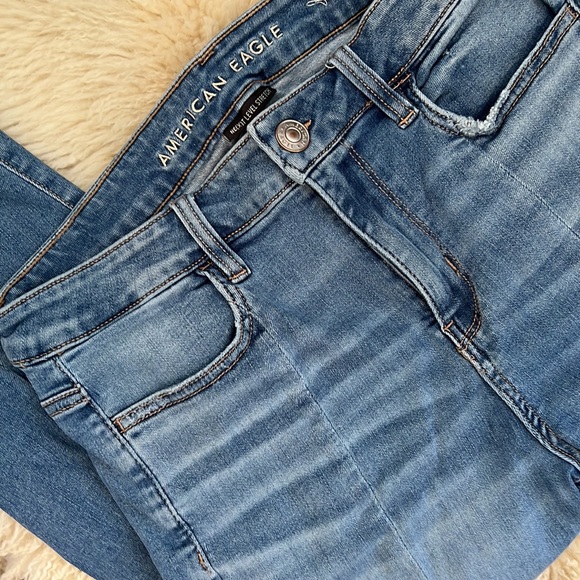 American Eagle Hi-Rise Jegging - Picture 4 of 7